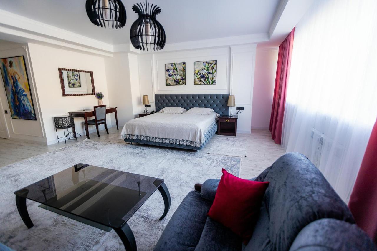 Metelitsa Hotel Karaganda Zewnętrze zdjęcie