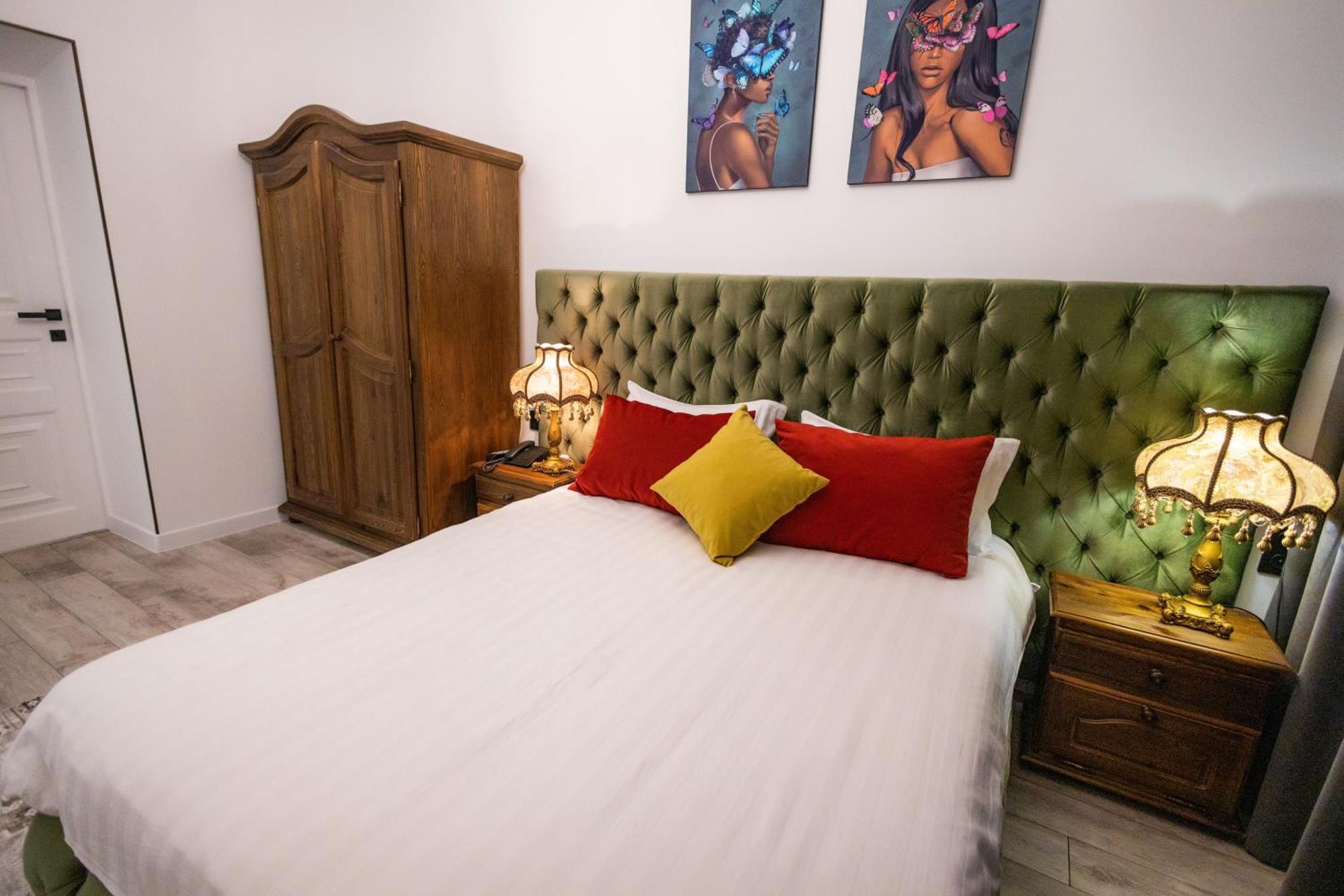Metelitsa Hotel Karaganda Zewnętrze zdjęcie
