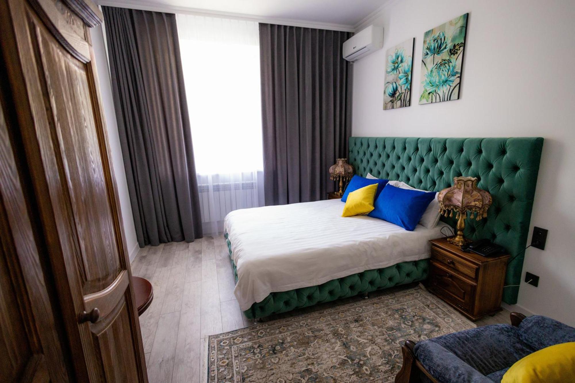 Metelitsa Hotel Karaganda Zewnętrze zdjęcie