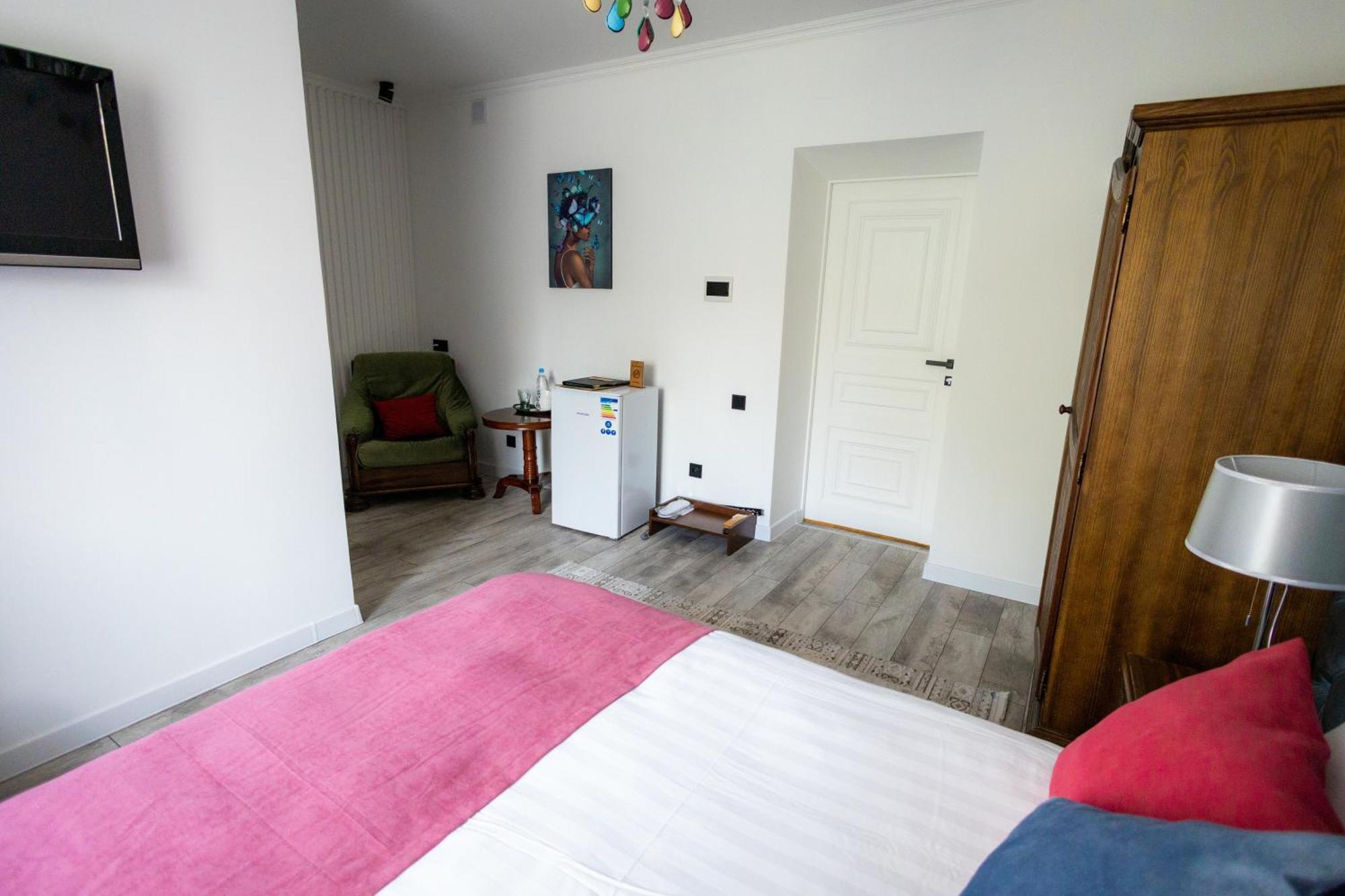 Metelitsa Hotel Karaganda Zewnętrze zdjęcie